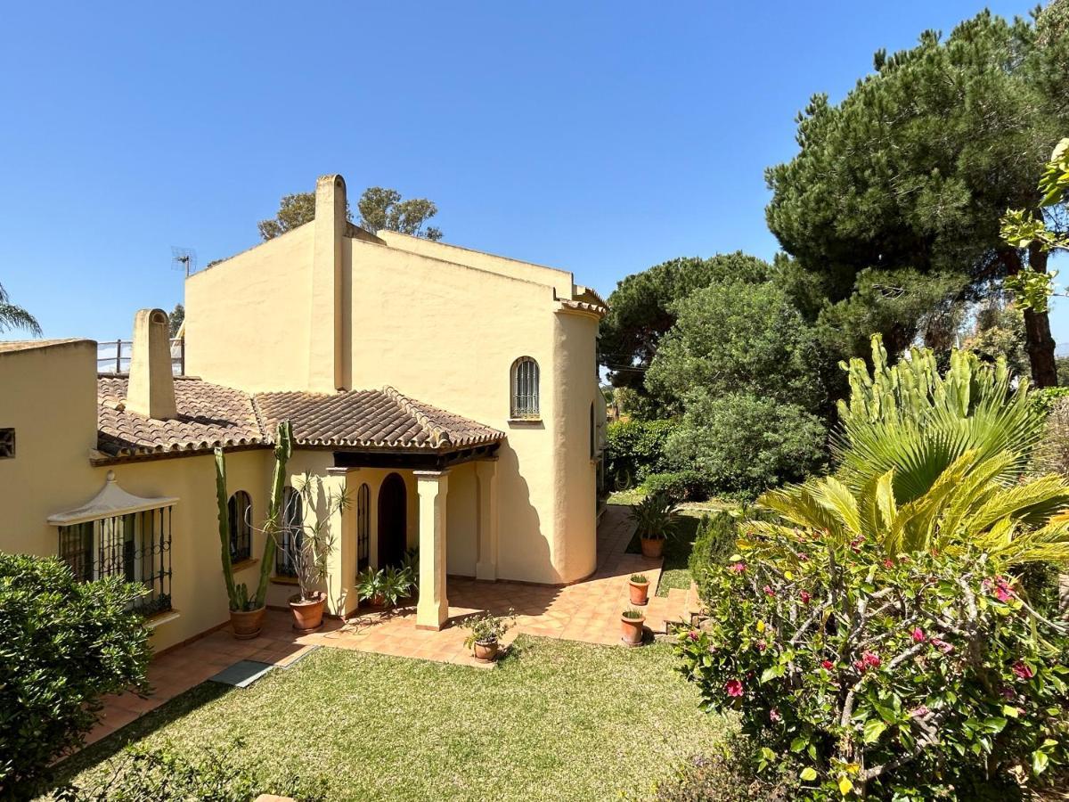 Villa Close To The Beach In Marbella Kültér fotó