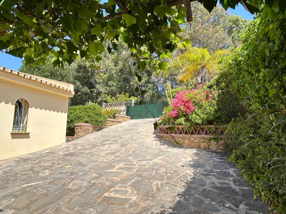 Villa Close To The Beach In Marbella Kültér fotó